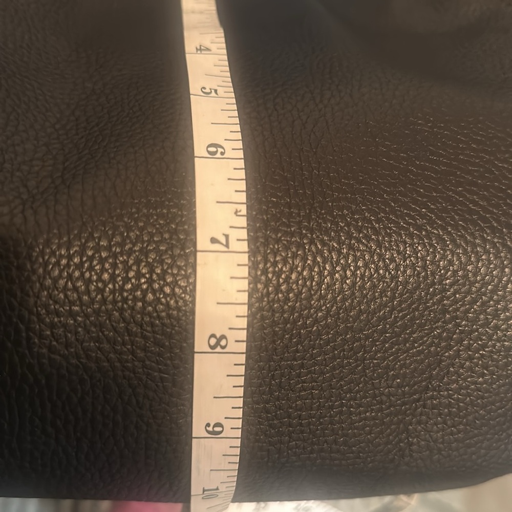 Michael Kors Black Hobo Bag with Textured Leather very good condition. - Picture 14 of 17